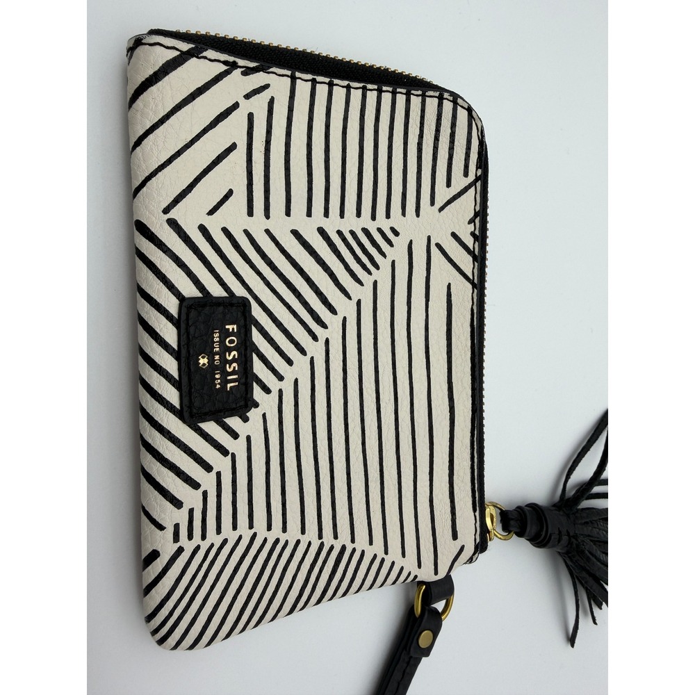 Fossil Wristlet Wallet Black White Geometric Stripe Tassel L-Zip SWL1918 - Picture 2 of 7
